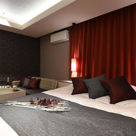 Hotel Zen Sennichimae (Adults Only) Ōsaka Eksteriør bilde